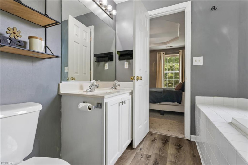Photo 31 of 49 residential for sale in Chesapeake virginia