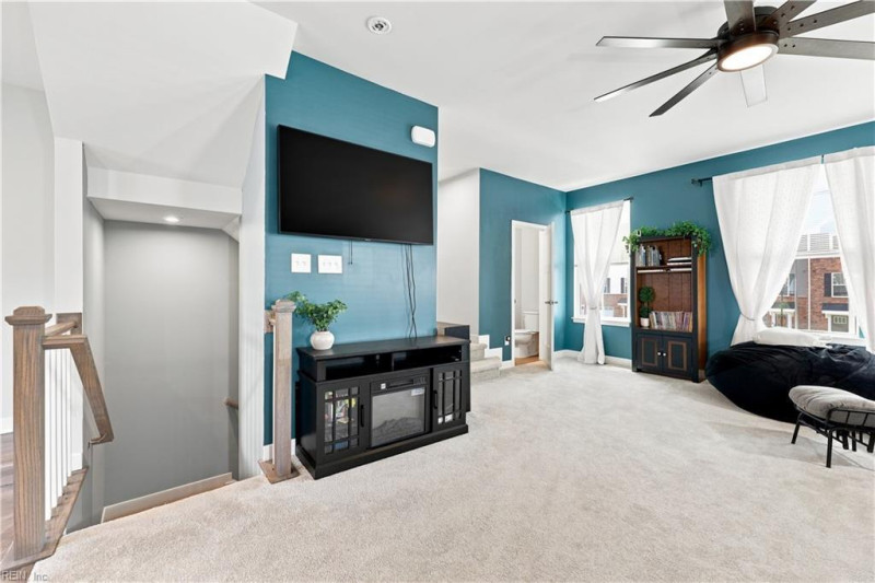 Photo 19 of 48 residential for sale in Poquoson virginia