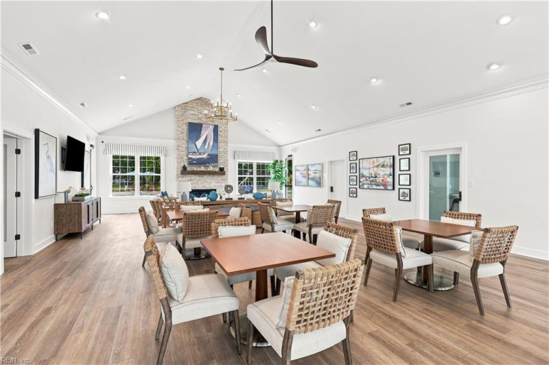 Photo 39 of 48 residential for sale in Poquoson virginia