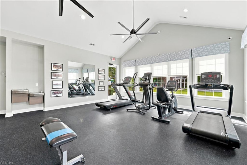 Photo 43 of 48 residential for sale in Poquoson virginia