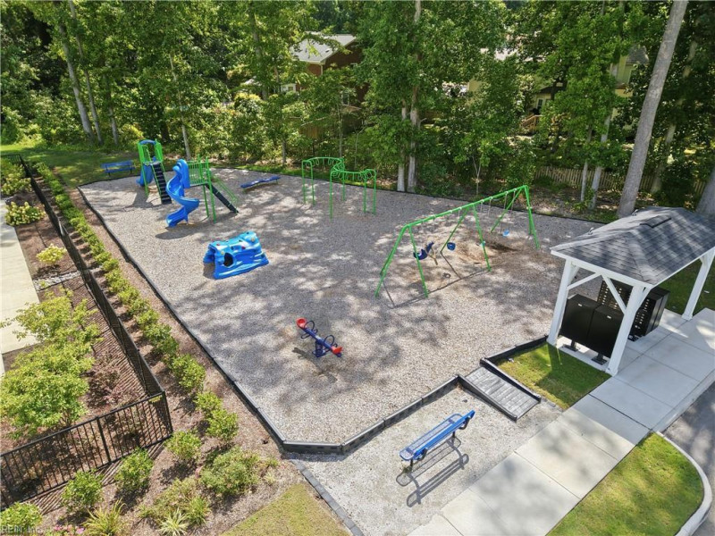 Photo 45 of 48 residential for sale in Poquoson virginia