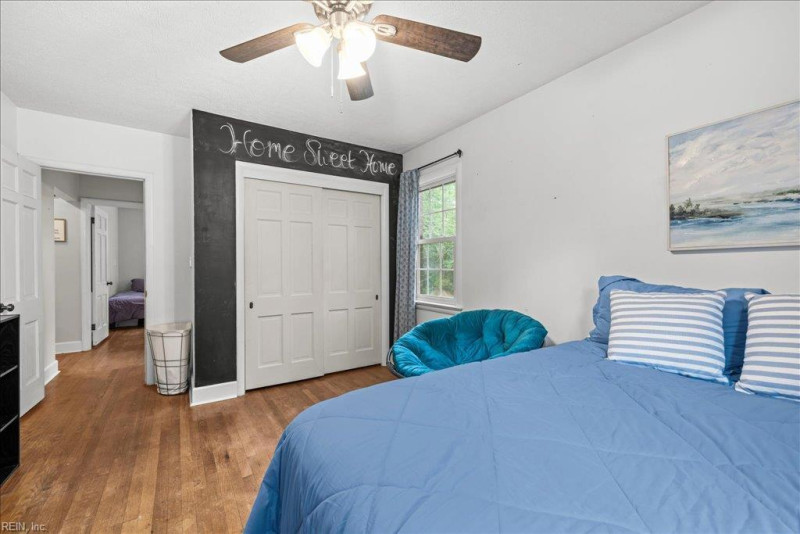 Photo 20 of 34 residential for sale in Virginia Beach virginia
