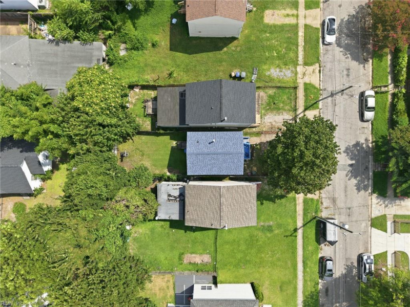 Photo 15 of 17 residential for sale in Newport News virginia