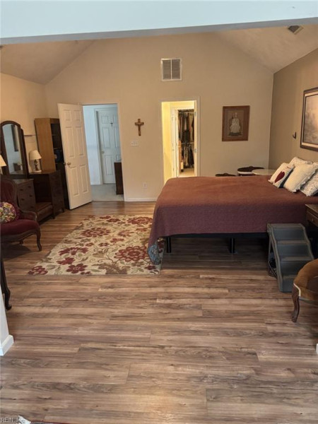 Photo 22 of 49 residential for sale in Chesapeake virginia