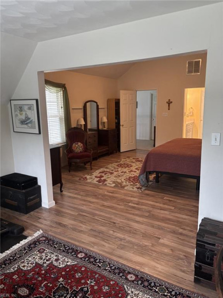 Photo 23 of 49 residential for sale in Chesapeake virginia