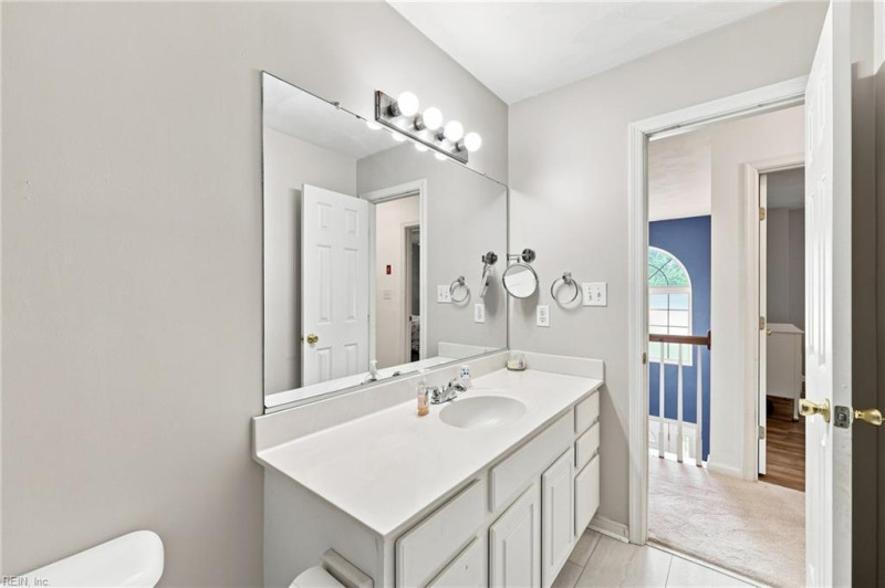 Photo 40 of 49 residential for sale in Chesapeake virginia