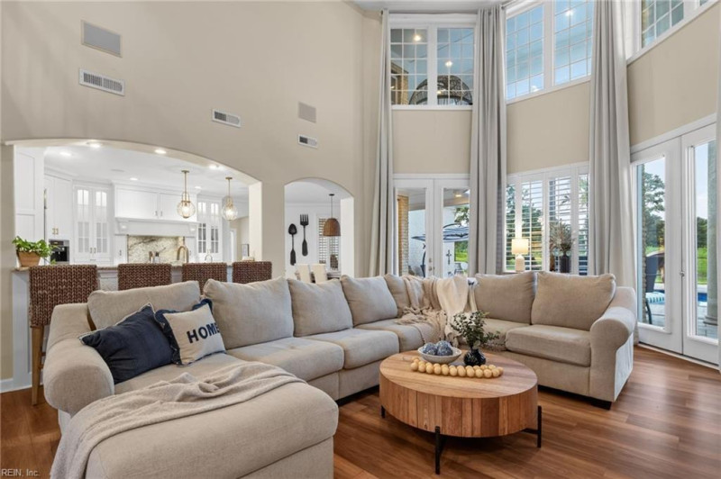 Photo 11 of 50 residential for sale in Virginia Beach virginia