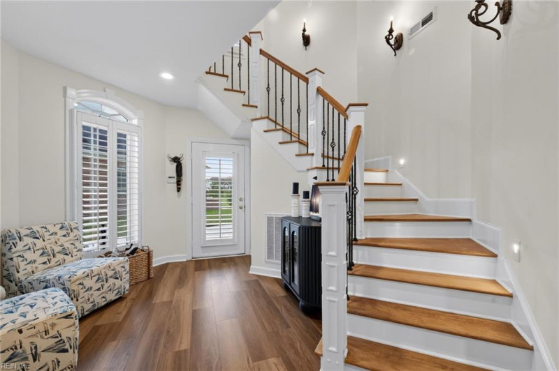 Photo 19 of 50 residential for sale in Virginia Beach virginia