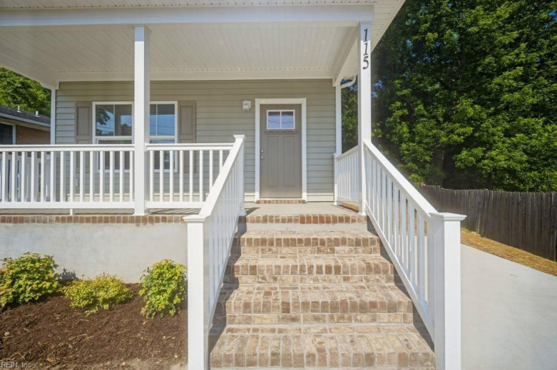 Photo 4 of 30 residential for sale in Suffolk virginia Photo 4 of 30 residential for sale in Suffolk virginia