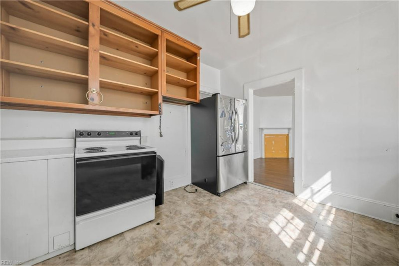 Photo 12 of 50 residential for sale in Suffolk virginia