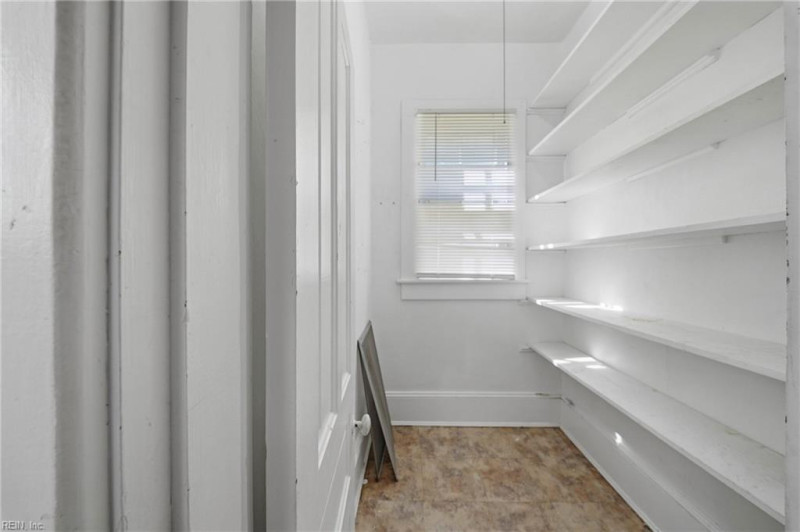 Photo 14 of 50 residential for sale in Suffolk virginia