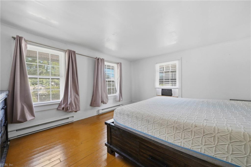 Photo 31 of 50 residential for sale in Suffolk virginia
