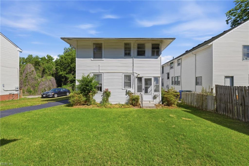 Photo 35 of 50 residential for sale in Suffolk virginia