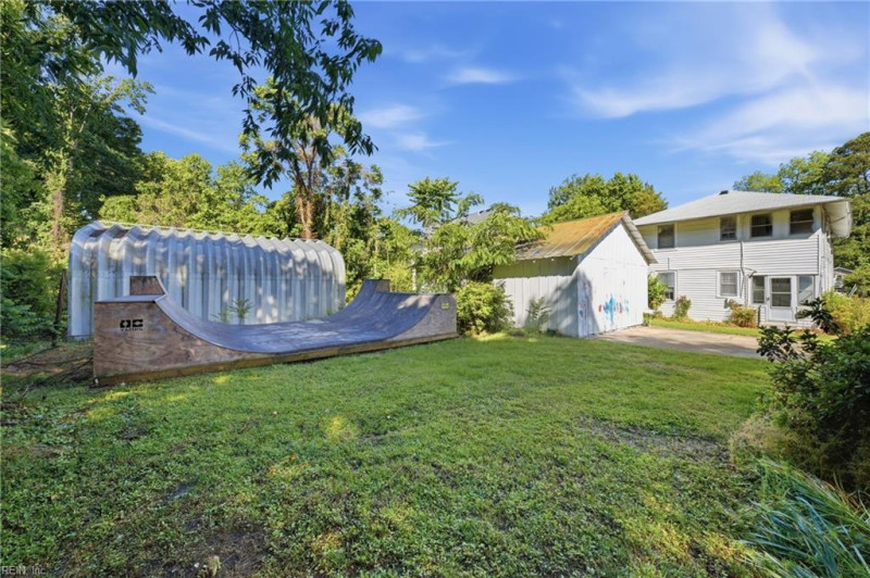 Photo 36 of 50 residential for sale in Suffolk virginia