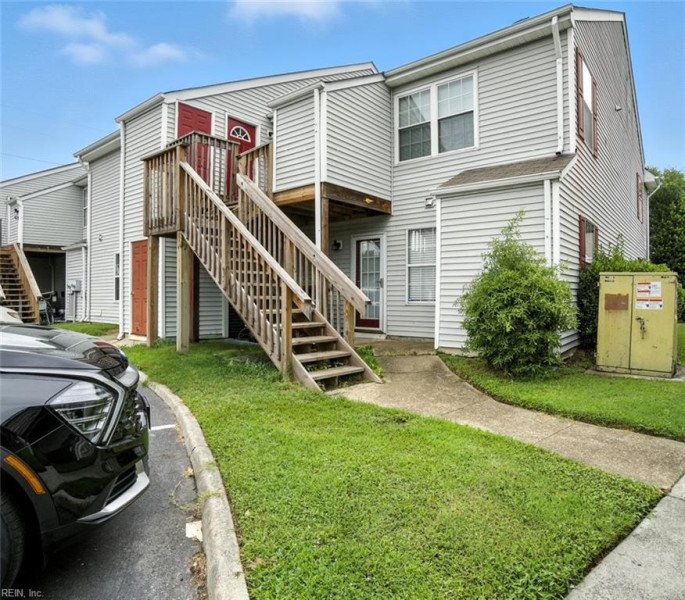 Photo 4 of 19 residential for sale in Chesapeake virginia Photo 4 of 19 residential for sale in Chesapeake virginia