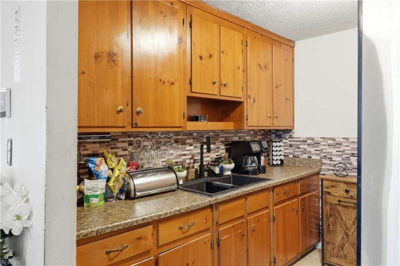 Photo 13 of 20 residential for sale in Newport News virginia