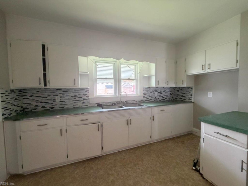 Photo 9 of 13 residential for sale in Southampton County virginia Photo 9 of 13 residential for sale in Southampton County virginia