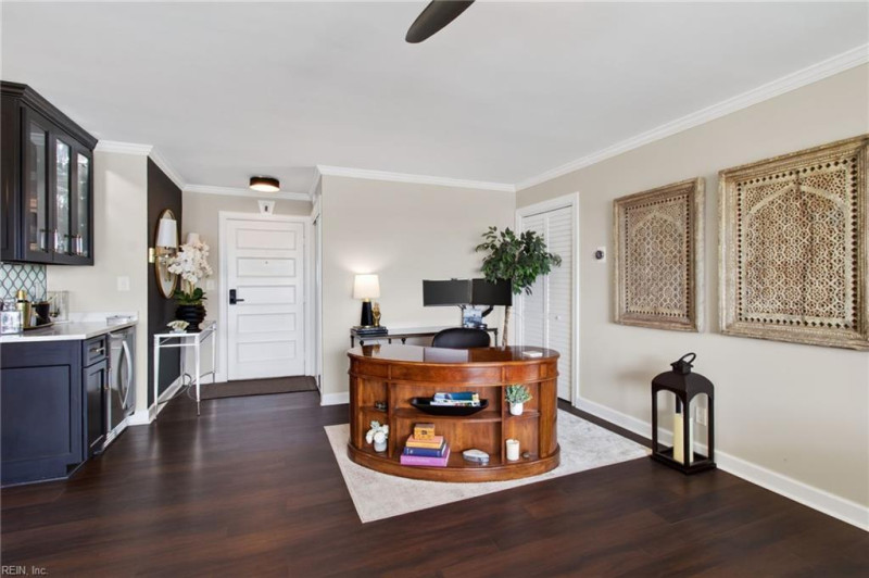 Photo 12 of 37 residential for sale in Virginia Beach virginia