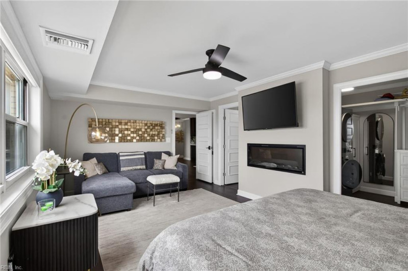 Photo 23 of 37 residential for sale in Virginia Beach virginia