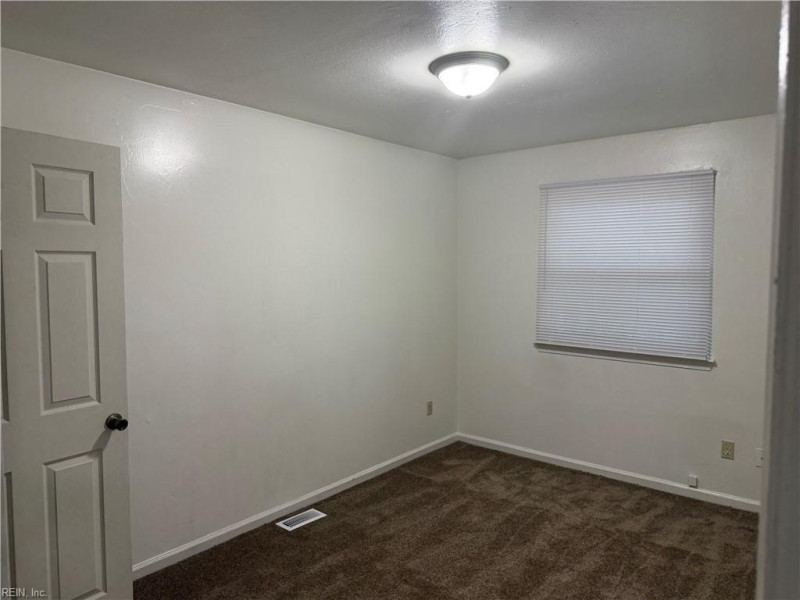 Photo 11 of 16 residential for sale in Norfolk virginia Photo 11 of 16 residential for sale in Norfolk virginia