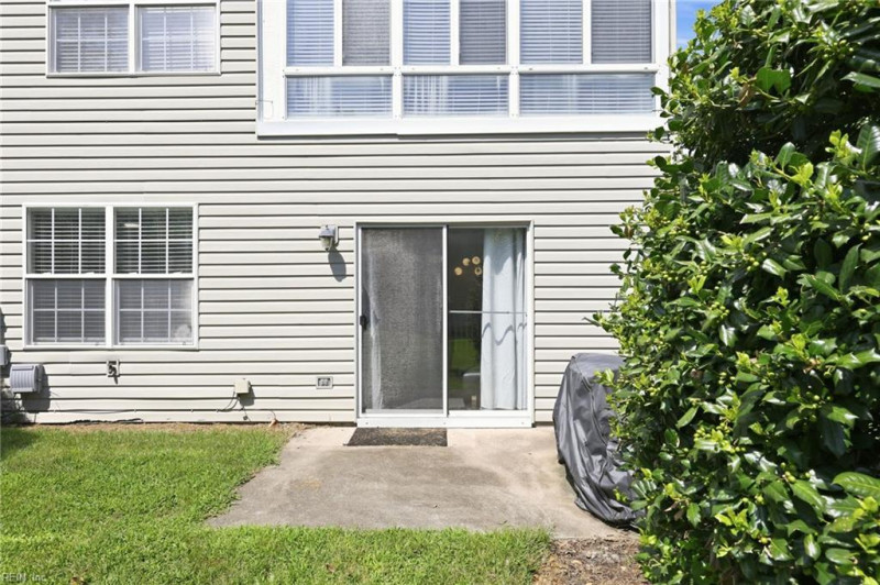 Photo 17 of 23 residential for sale in Portsmouth virginia Photo 17 of 23 residential for sale in Portsmouth virginia
