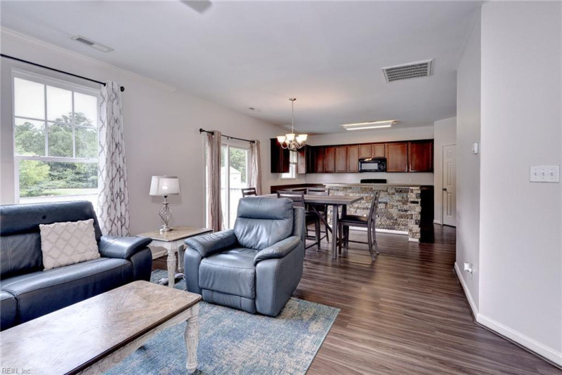 Photo 11 of 34 residential for sale in Newport News virginia