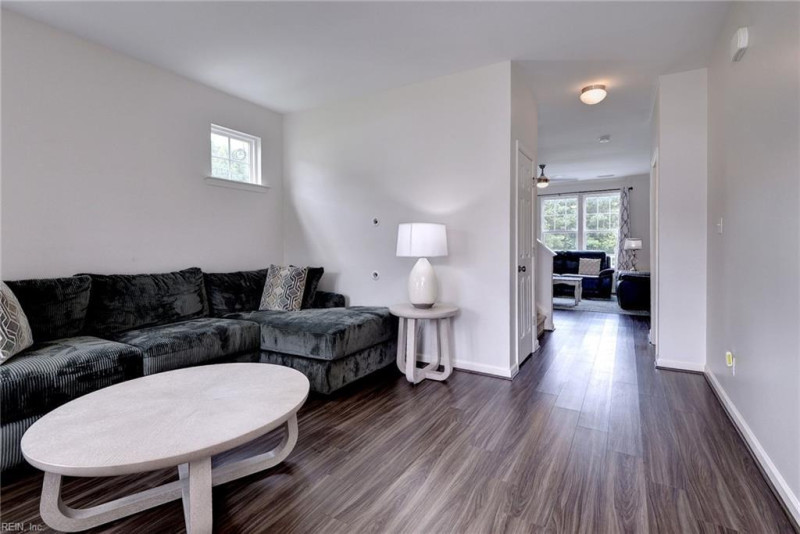 Photo 6 of 34 residential for sale in Newport News virginia