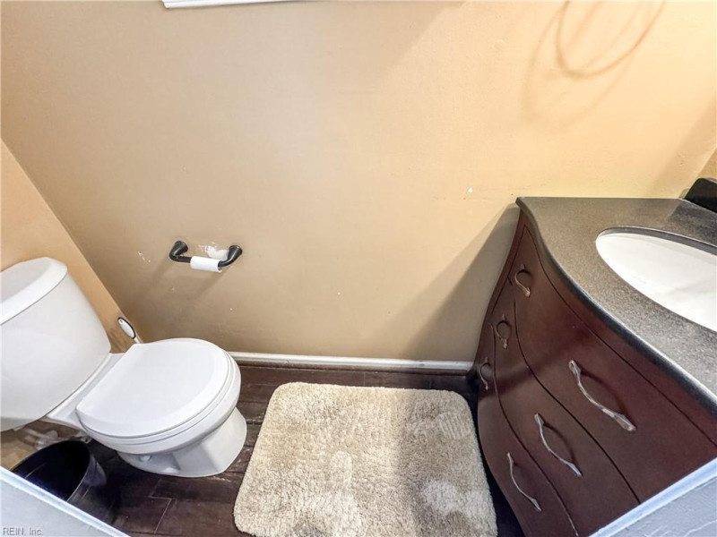 Photo 26 of 44 residential for sale in Chesapeake virginia