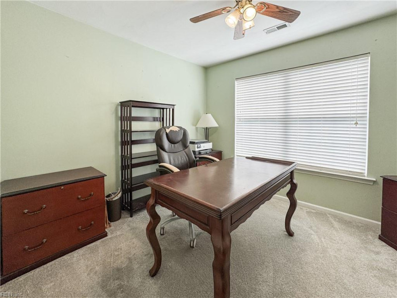 Photo 37 of 44 residential for sale in Chesapeake virginia