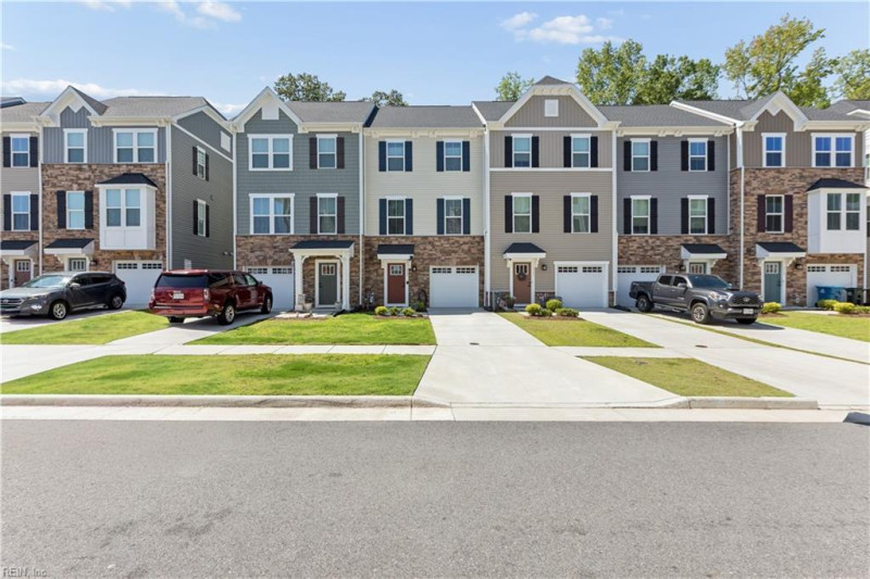 Photo 41 of 50 residential for sale in Poquoson virginia Photo 41 of 50 residential for sale in Poquoson virginia