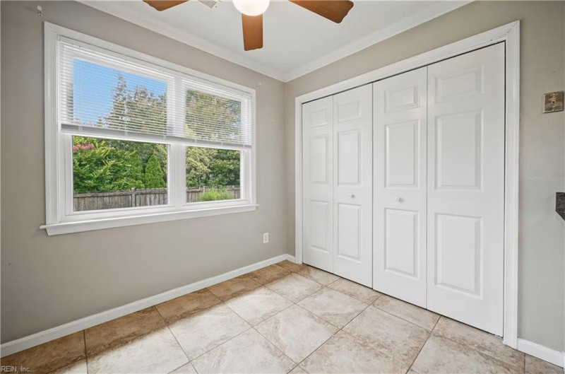 Photo 15 of 32 residential for sale in Virginia Beach virginia