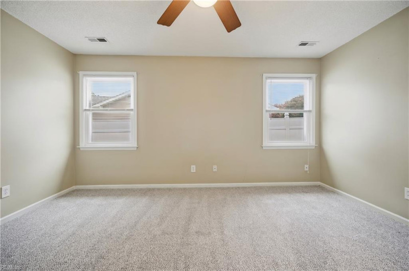 Photo 17 of 32 residential for sale in Virginia Beach virginia
