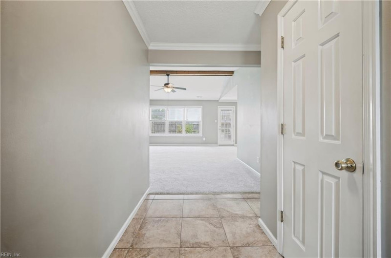 Photo 6 of 32 residential for sale in Virginia Beach virginia