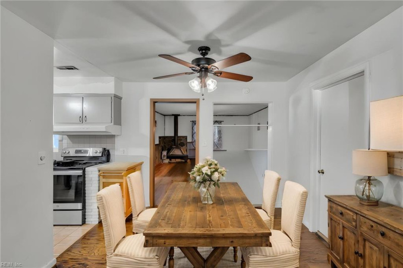 Photo 10 of 36 residential for sale in Norfolk virginia