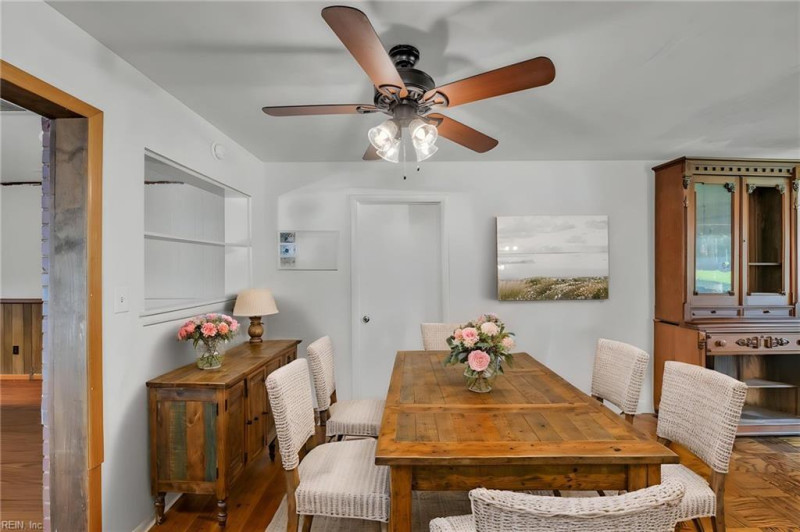 Photo 16 of 36 residential for sale in Norfolk virginia