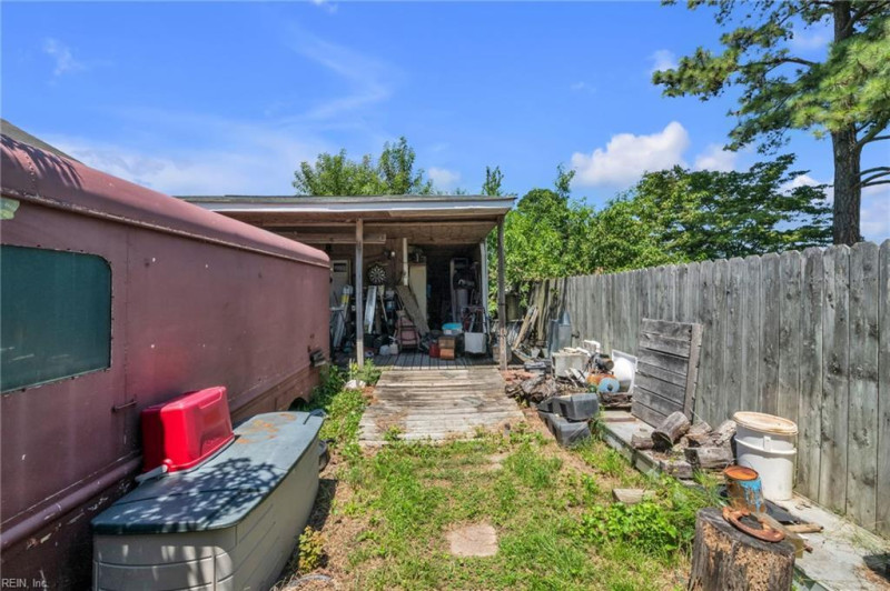Photo 32 of 36 residential for sale in Norfolk virginia