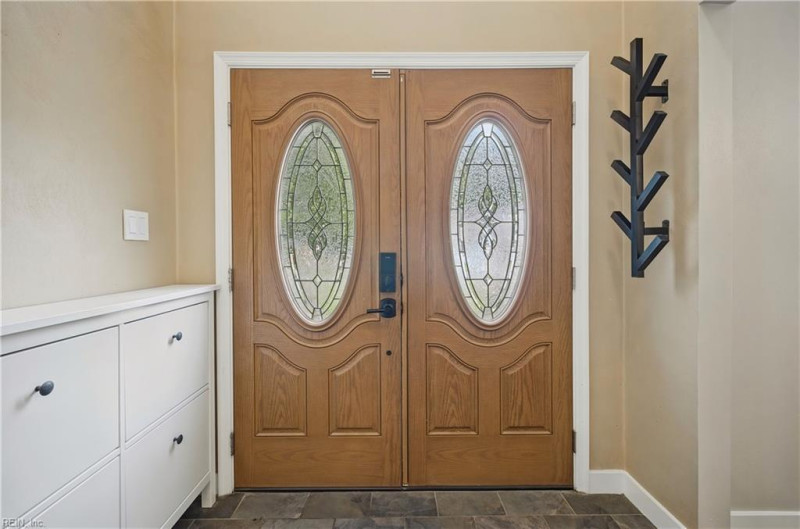 Photo 11 of 50 residential for sale in Chesapeake virginia Photo 11 of 50 residential for sale in Chesapeake virginia