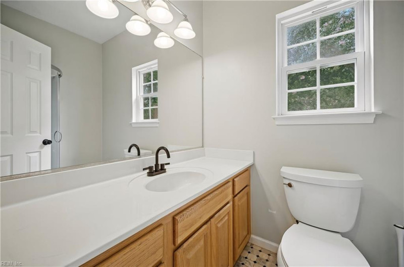 Photo 18 of 50 residential for sale in Chesapeake virginia Photo 18 of 50 residential for sale in Chesapeake virginia