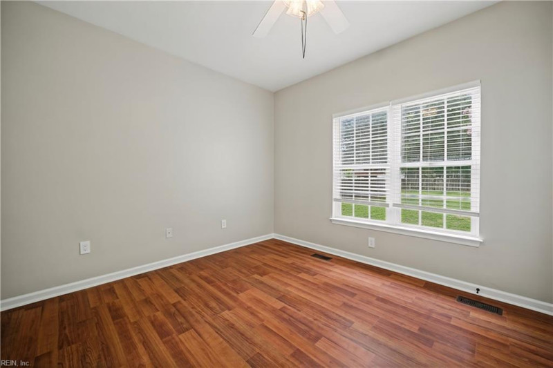 Photo 19 of 50 residential for sale in Chesapeake virginia Photo 19 of 50 residential for sale in Chesapeake virginia