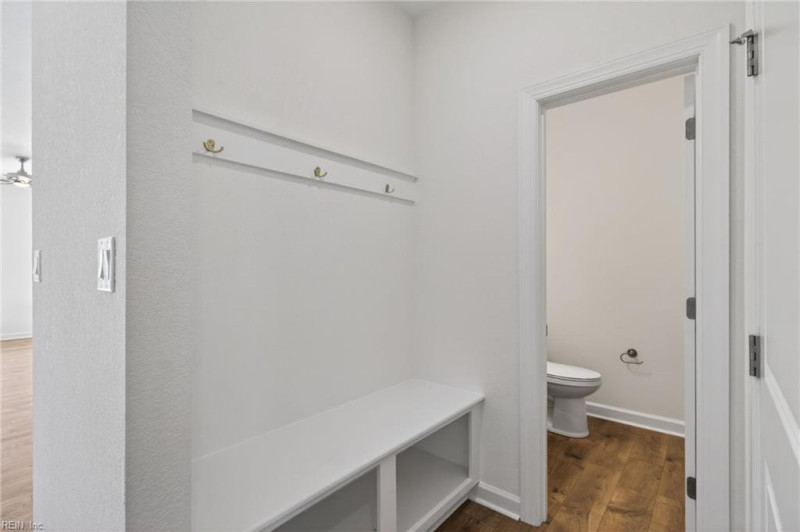 Photo 5 of 33 residential for sale in Virginia Beach virginia
