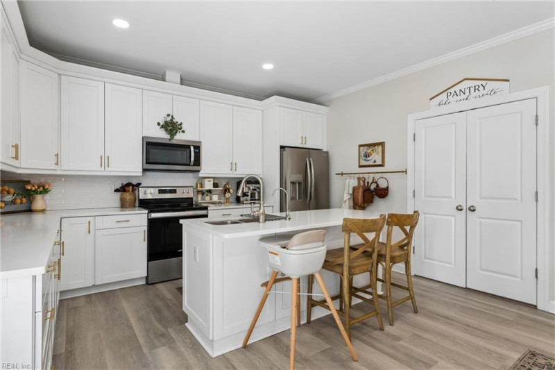 Photo 16 of 47 residential for sale in Poquoson virginia