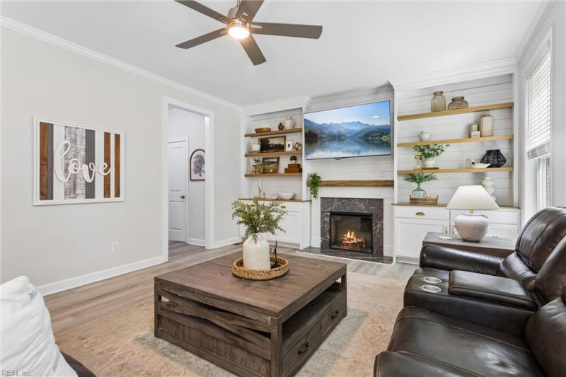Photo 24 of 47 residential for sale in Poquoson virginia