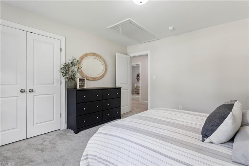 Photo 40 of 47 residential for sale in Poquoson virginia