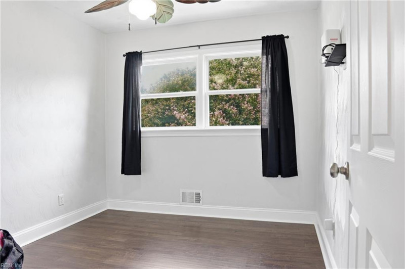 Photo 10 of 21 residential for sale in Norfolk virginia Photo 10 of 21 residential for sale in Norfolk virginia