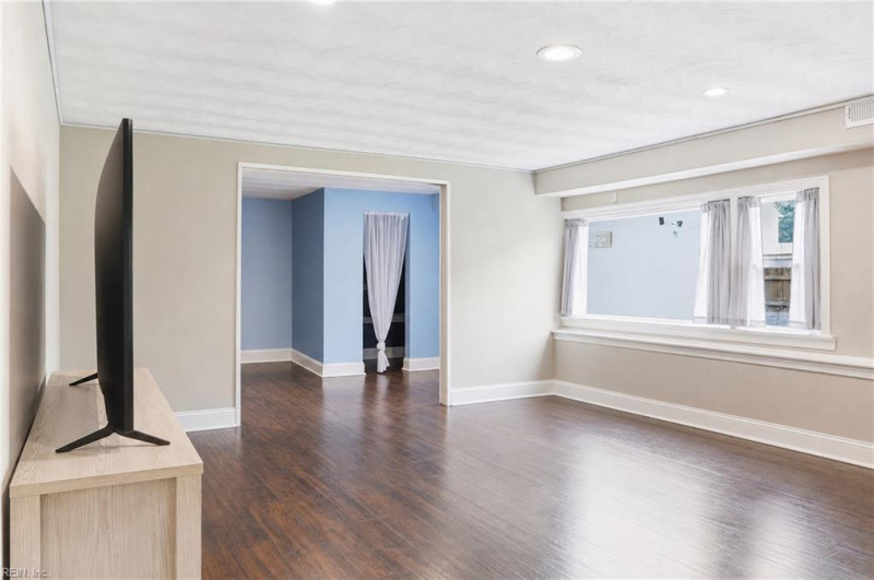 Photo 13 of 21 residential for sale in Norfolk virginia Photo 13 of 21 residential for sale in Norfolk virginia