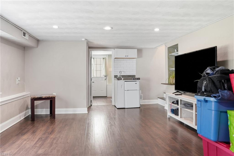 Photo 15 of 21 residential for sale in Norfolk virginia Photo 15 of 21 residential for sale in Norfolk virginia