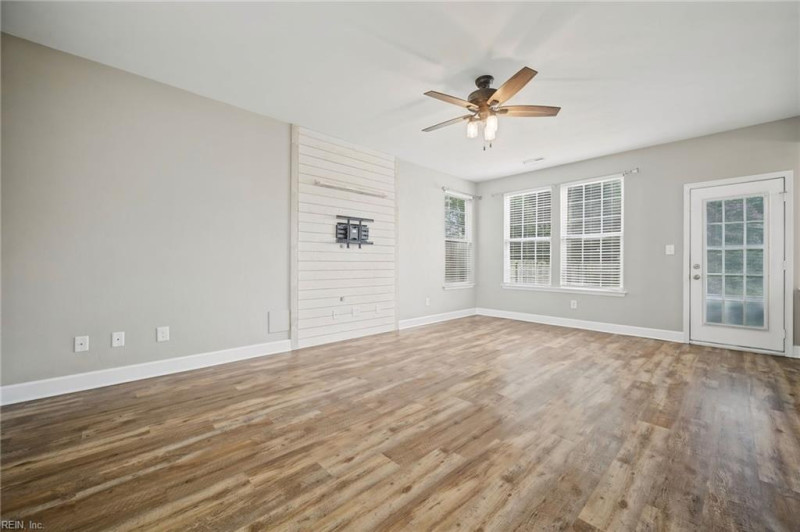 Photo 9 of 39 residential for sale in Suffolk virginia Photo 9 of 39 residential for sale in Suffolk virginia
