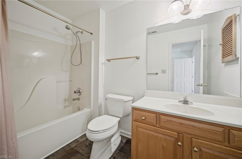Photo 28 of 50 residential for sale in Chesapeake virginia