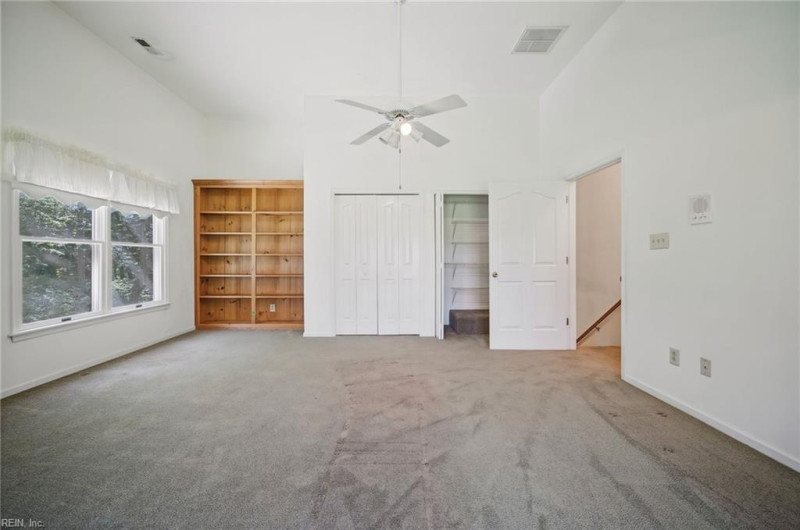 Photo 29 of 50 residential for sale in Chesapeake virginia