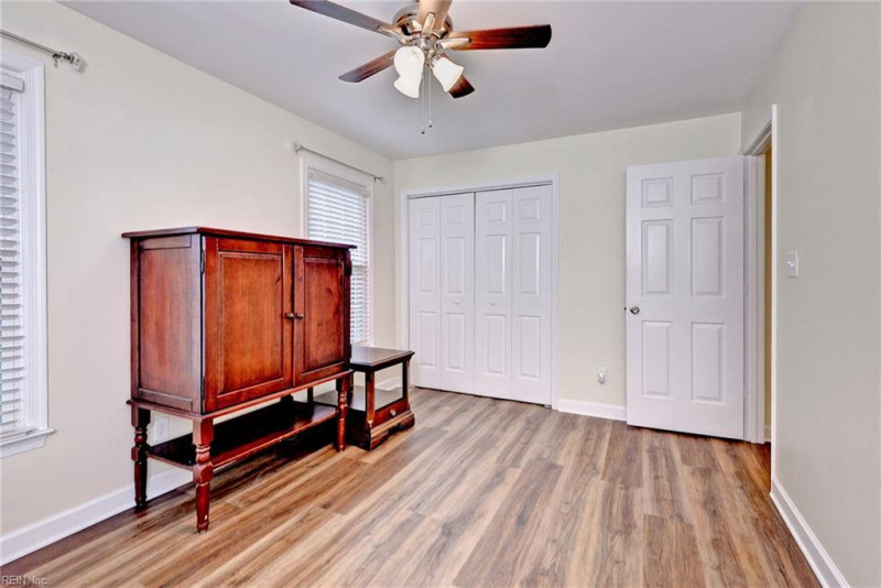 Photo 15 of 17 residential for sale in Williamsburg virginia